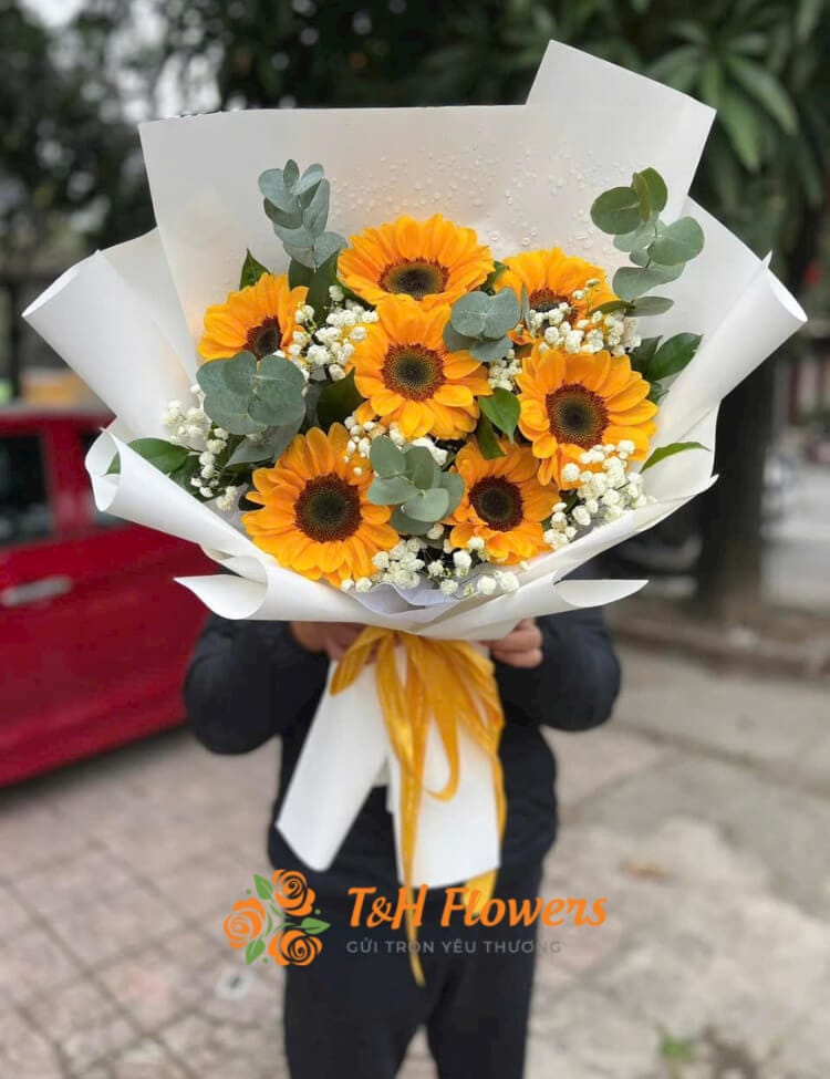 Hướng dẫn cách bó hoa hướng dương đẹp, đơn giản