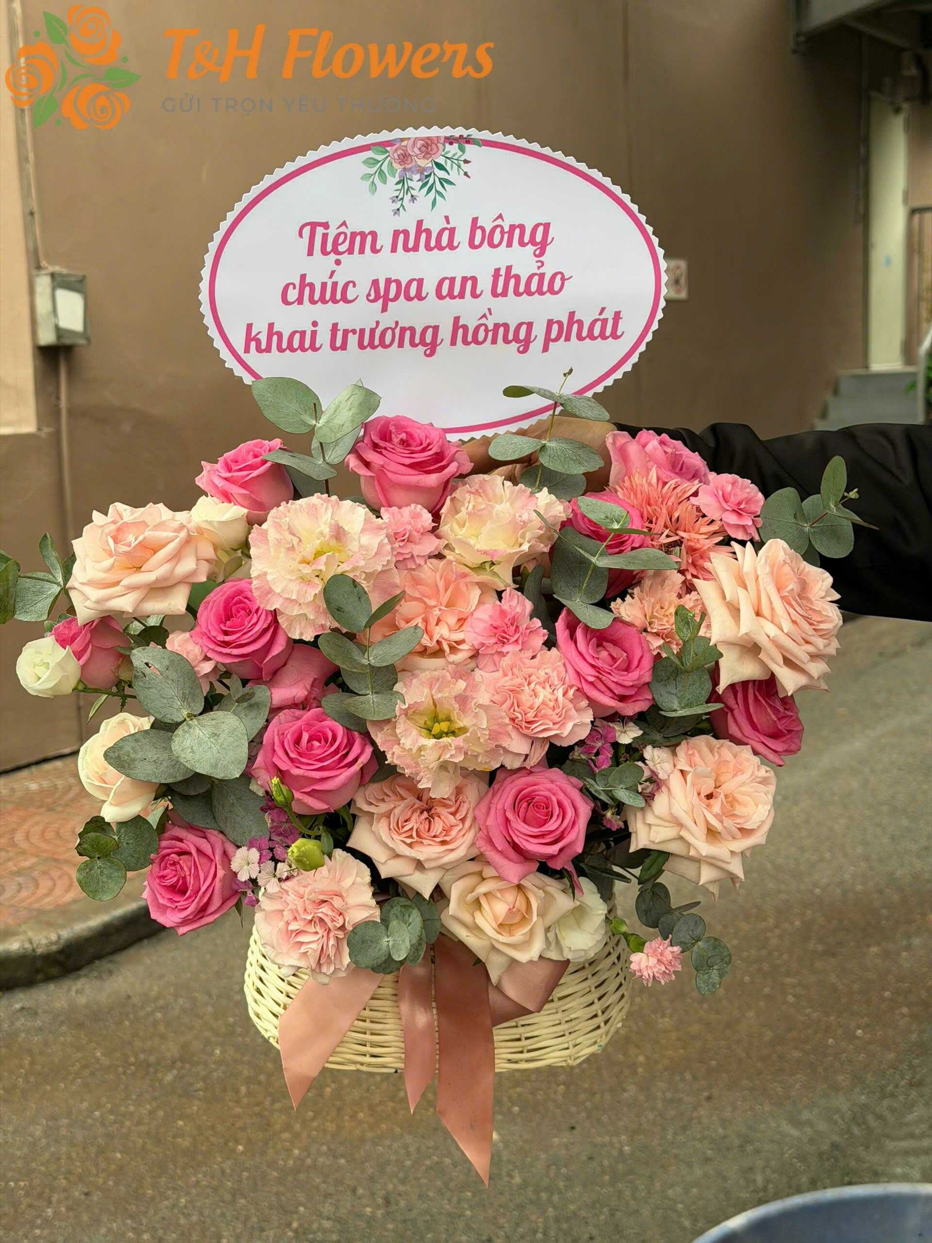 Shop hoa tươi phường Chánh Phú Hòa
